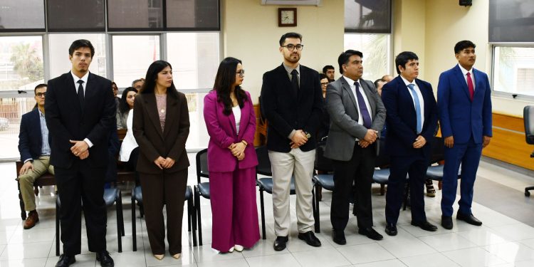 Siete postulantes juran como abogados desde la Corte de Apelaciones de Iquique