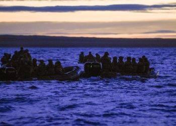 Fuerza Anfibia de la Armada de Chile participa en ejercicios del Comando Conjunto Austral
