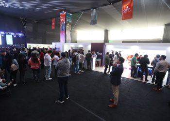 Teck Quebrada Blanca recibió 800 visitas en Congreso Internacional de Minería de Tarapacá 2026