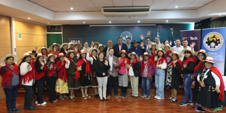 Mujeres indígenas de Pozo Almonte fortalecen sus capacidades para impulsar iniciativas culturales con identidad territorial
