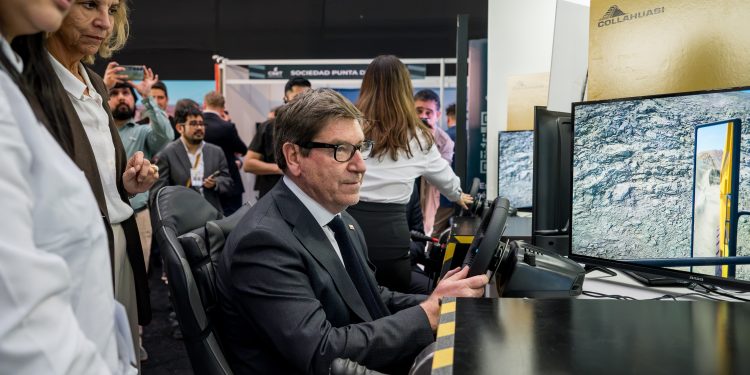 Innovación y talento local marcaron la participación de Collahuasi en CIMIT 2026