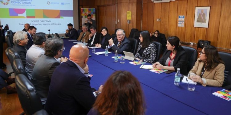 Comité Directivo de Comunidades Conectadas revisa avances y respalda ampliación del programa hasta 2028