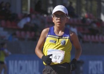 Rafael Báez campeón en 5.000 metros marcha en Nacional de Atletismo U16