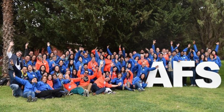 AFS Chile celebra las Fiestas Patrias con una colaboración especial junto al influencer de baile @tohru_dance