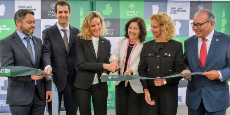 Santo Tomás marca un hito nacional con la inauguración de su primera extensión de sede en Iquique