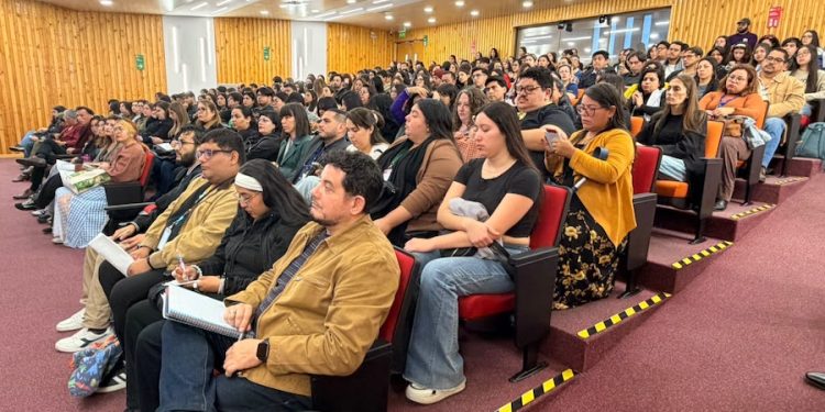 IX Jornada Regional de Prevención del Suicidio reunió a más de 450 personas en Tarapacá