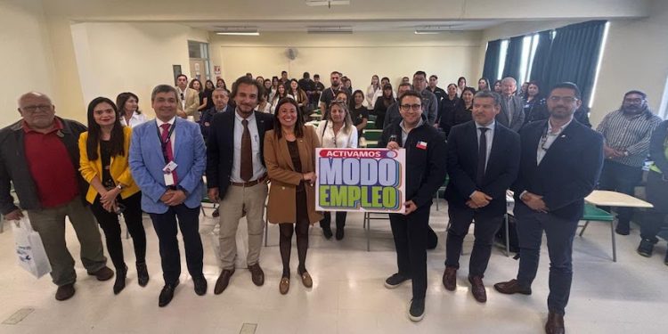 Empleo e inversión marcaron la visita del Subsecretario del Trabajo en Tarapacá