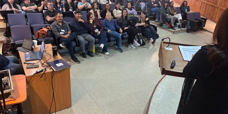 Capacitan a equipos de Salud Mental en Tarapacá