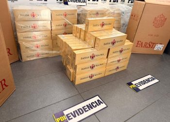 PDI detuvo a imputada con drogas y casi 3 mil cajetillas de cigarrillos de contrabando