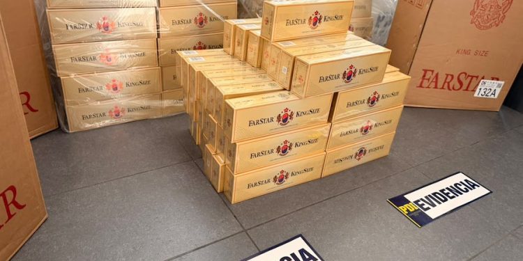 PDI detuvo a imputada con drogas y casi 3 mil cajetillas de cigarrillos de contrabando