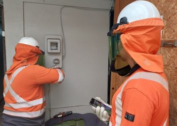 CGE realizó operativo de inspección para detectar conexiones irregulares en sector centro de Iquique