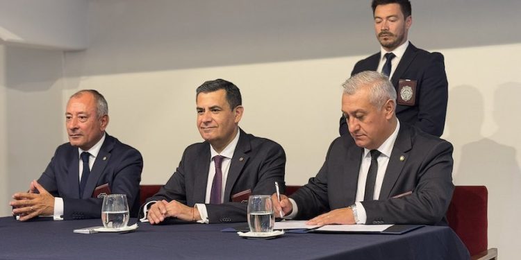 Prefecto Inspector Eugenio Herrera asume jefatura de la PDI Región Policial de Arica y Parinacota