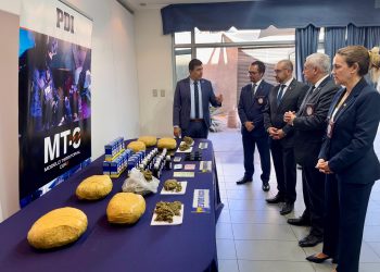 MT0 de PDI intervino dos puntos de venta de drogas cercanos a establecimientos educacionales