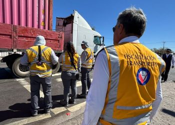 Transportes restringe circulación de camiones por rutas alternativas de Colchane para reforzar seguridad fronteriza
