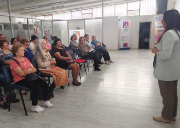 Personas mayores conocieron más sobre sus derechos en charla dictada por el IPS