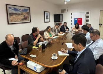 Comité de Seremis de Turismo aborda posibles concesiones marítimas para fortalecer el desarrollo turístico