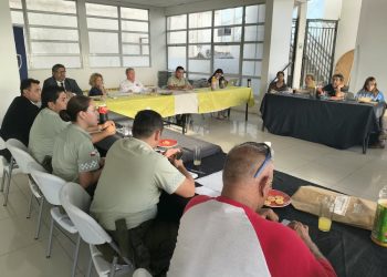 Autoridades y vecinos abordan medidas para fortalecer la seguridad en barrios de Iquique