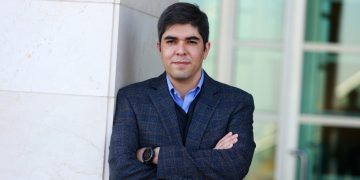 Imacec cae por segundo mes consecutivo: ¿Qué está frenando a la economía chilena?