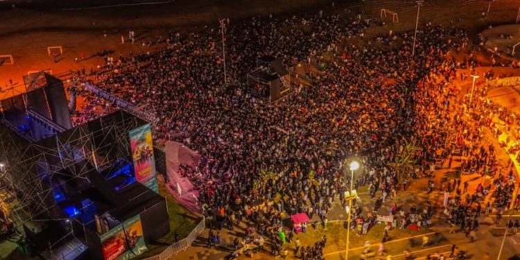 Más de 10 mil personas reunió “Shrek El Musical” en el Parque Playa Brava de Iquique