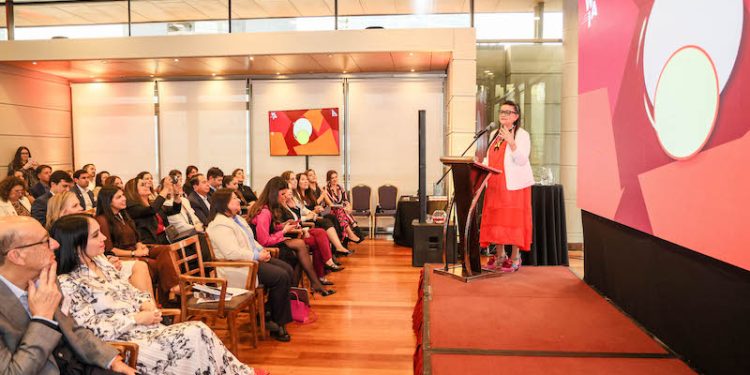 Women in Action (WIA) by APRIMIN celebra  aniversario reafirmando liderazgo en inclusión y equidad de género en la minería