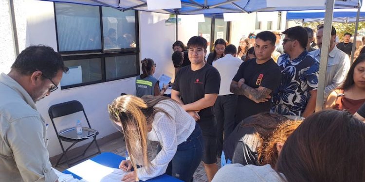 129 familias de Tarapacá dan un nuevo paso hacia la casa propia con la entrega de subsidios DS1 del Minvu