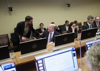 Ministro Quiroz destaca despacho a Sala de reforma al Mercado de Capitales y Financiamiento de la Casa Propia