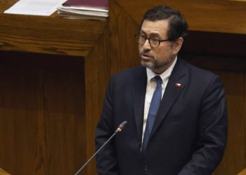 Cadem: Sólo 24% considera útil la interpelación al canciller Francisco Pérez Mackenna y el 44% evalúa positivamente el desempeño del ministro
