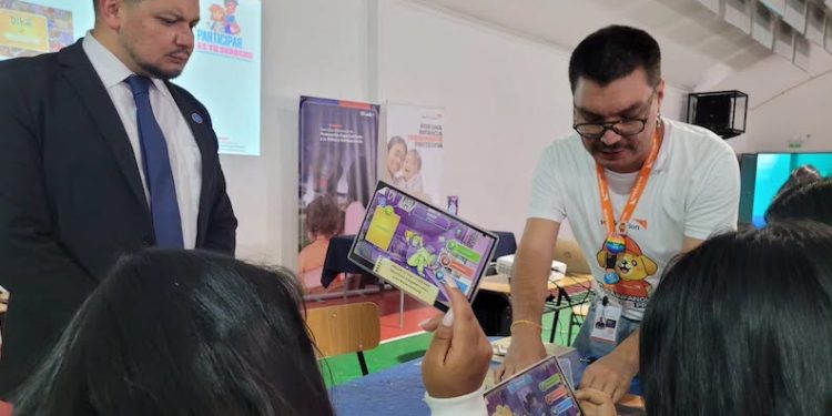 Niños y adolescentes fortalecen su participación en décimo encuentro regional en Arica