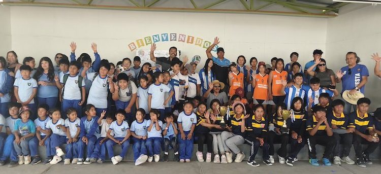 Estudiantes de escuelas de la comuna de Huara participaron en Encuentro Polideportivo