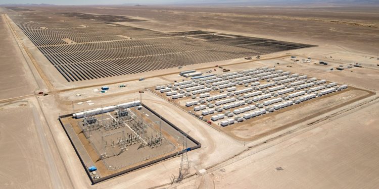 Estepa Solar redefine el suministro energético: Energía limpia 24/7 para Codelco y almacenamiento para Colbún