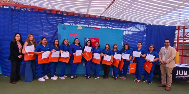 JUNJI Tarapacá reconoció el compromiso de sus estamentos técnicos, administrativos y auxiliares de servicio
